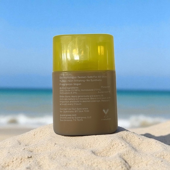 Supergoop! Protec(Tint) Daily SPF with Yellow Cap - Picture 2 of 4